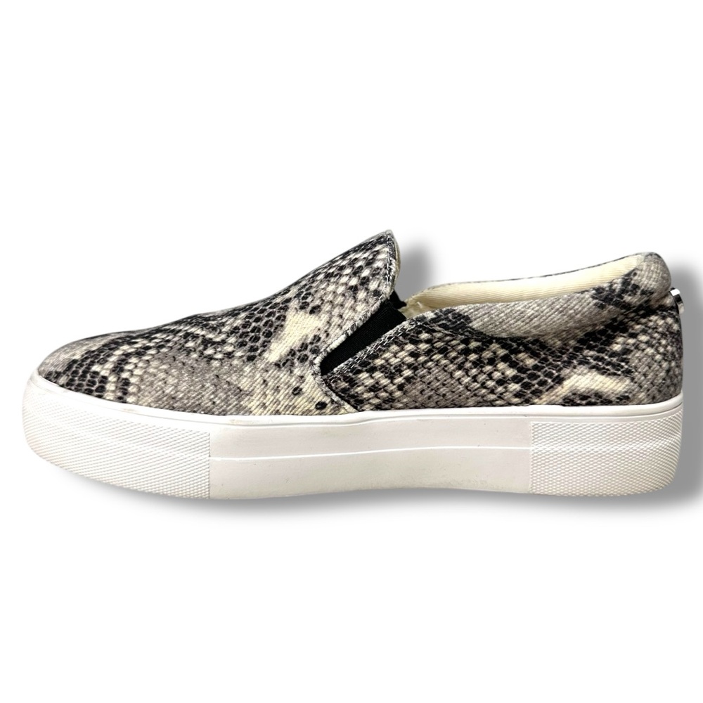 Steve Madden Gills Slip On Sneakers Gray Snake Print Size 8 Streetwear Casual - Picture 5 of 16